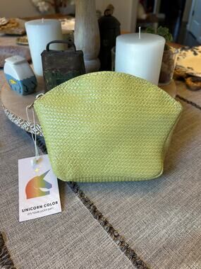 Portland Leather Seashell Pouch Unicorn Greenish Yellow Woven Pouch NEW!